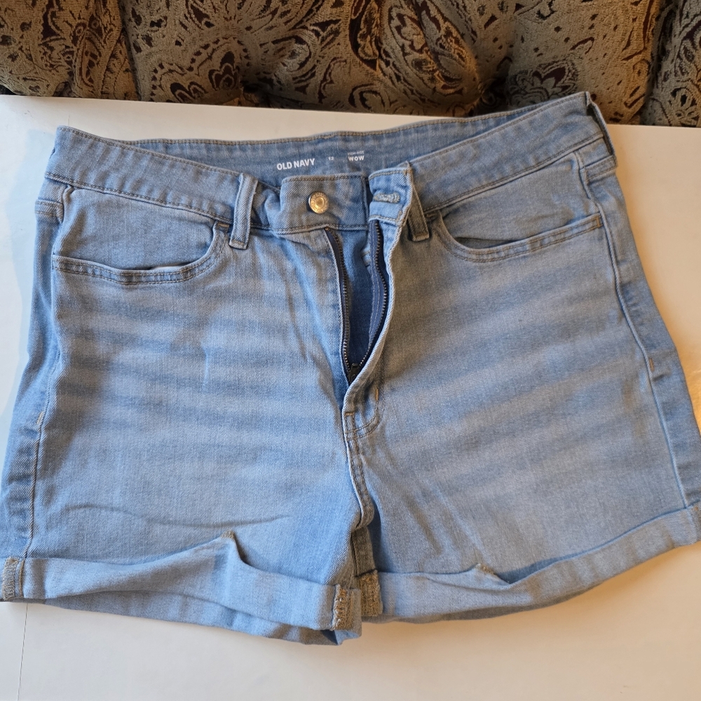 Old Navy Women's Light Blue Jean Shorts High Rise WOW size12